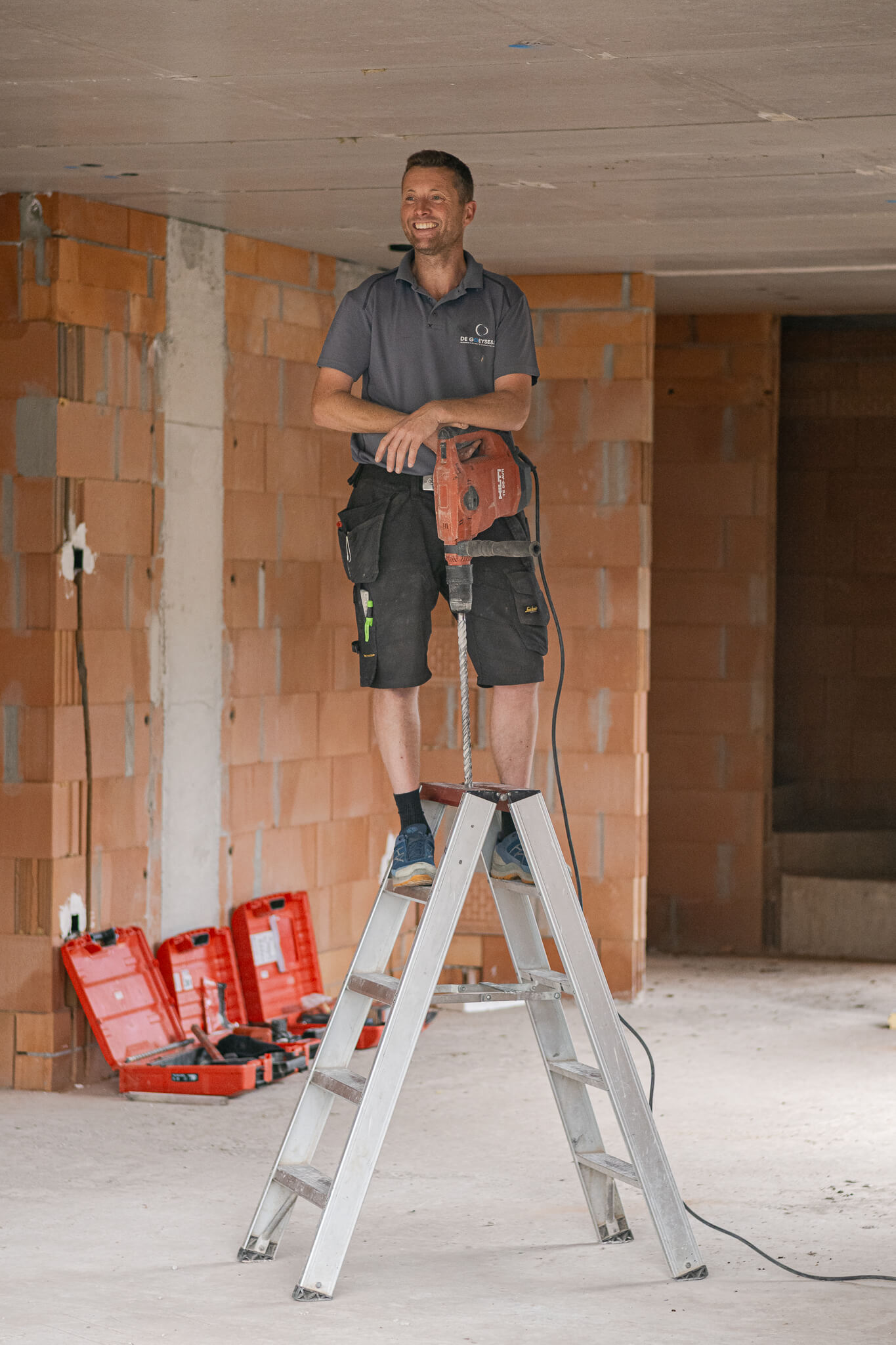 Laadpaal-installatie in beeld voor De Goeyse & Co