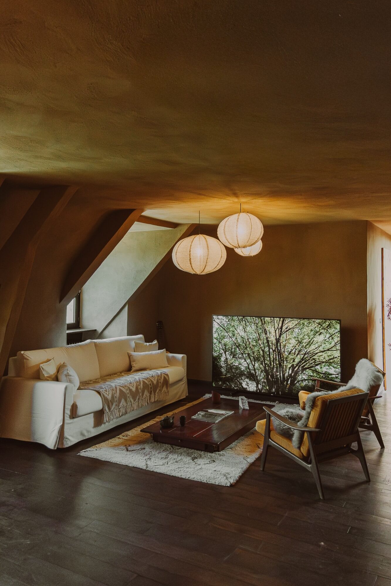 Audio- en video-installatie in de woning van Alexander Heyman