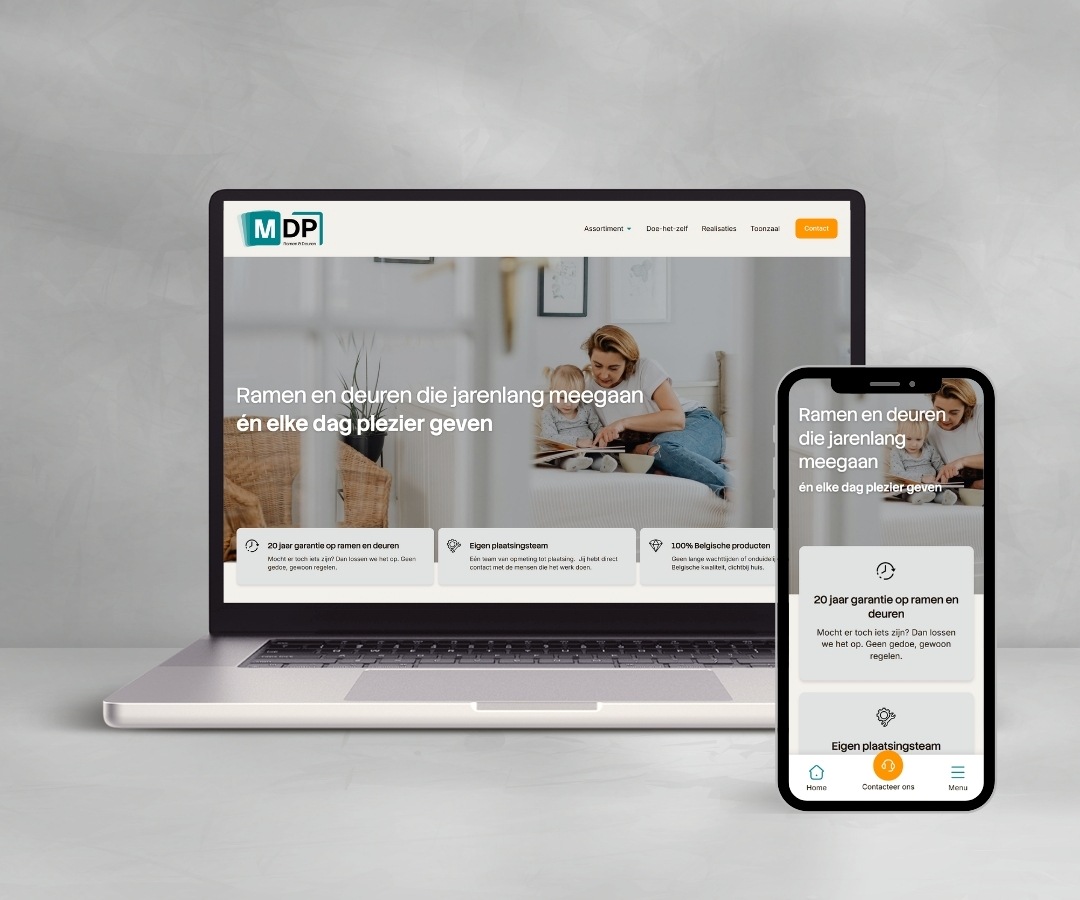De website van M-DP op laptop en smartphone