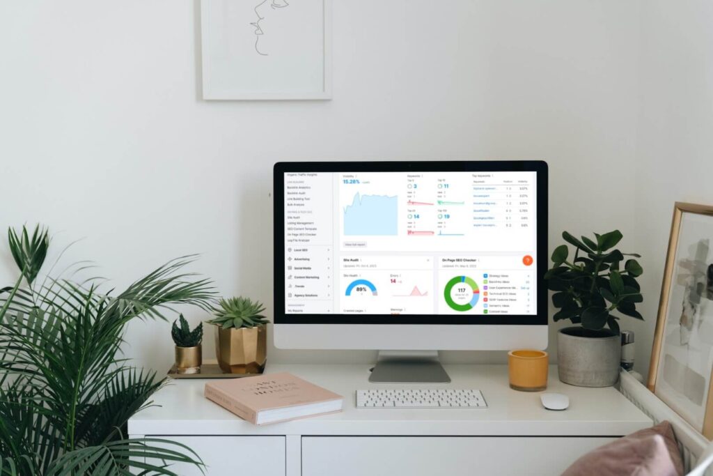 scherm met semrush resulaten ; website optimaliseren